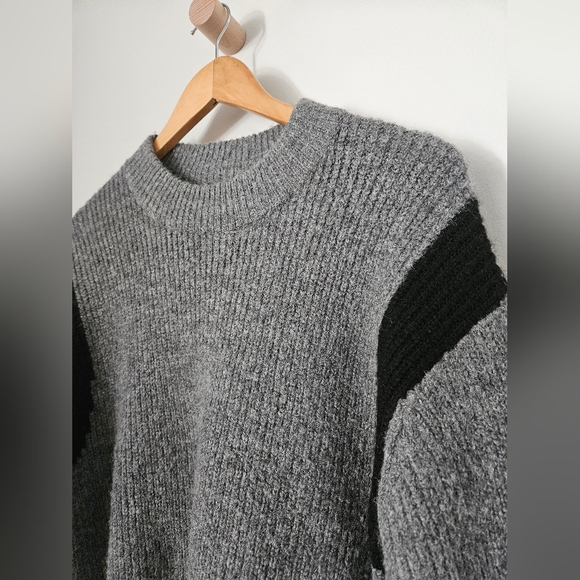 Oak + Fort Cropped Sweater Size M - Picture 7 of 12